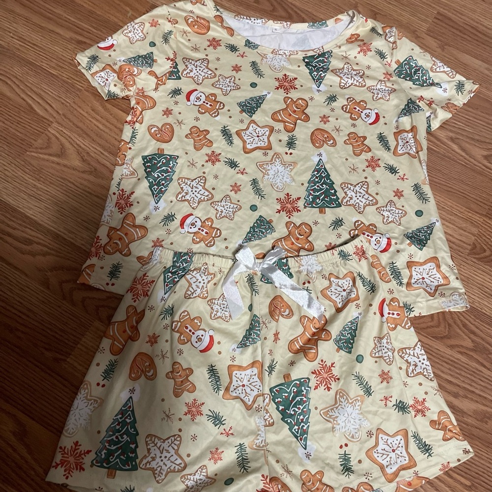 Holiday Gingerbread Short Pajama Set - Cream